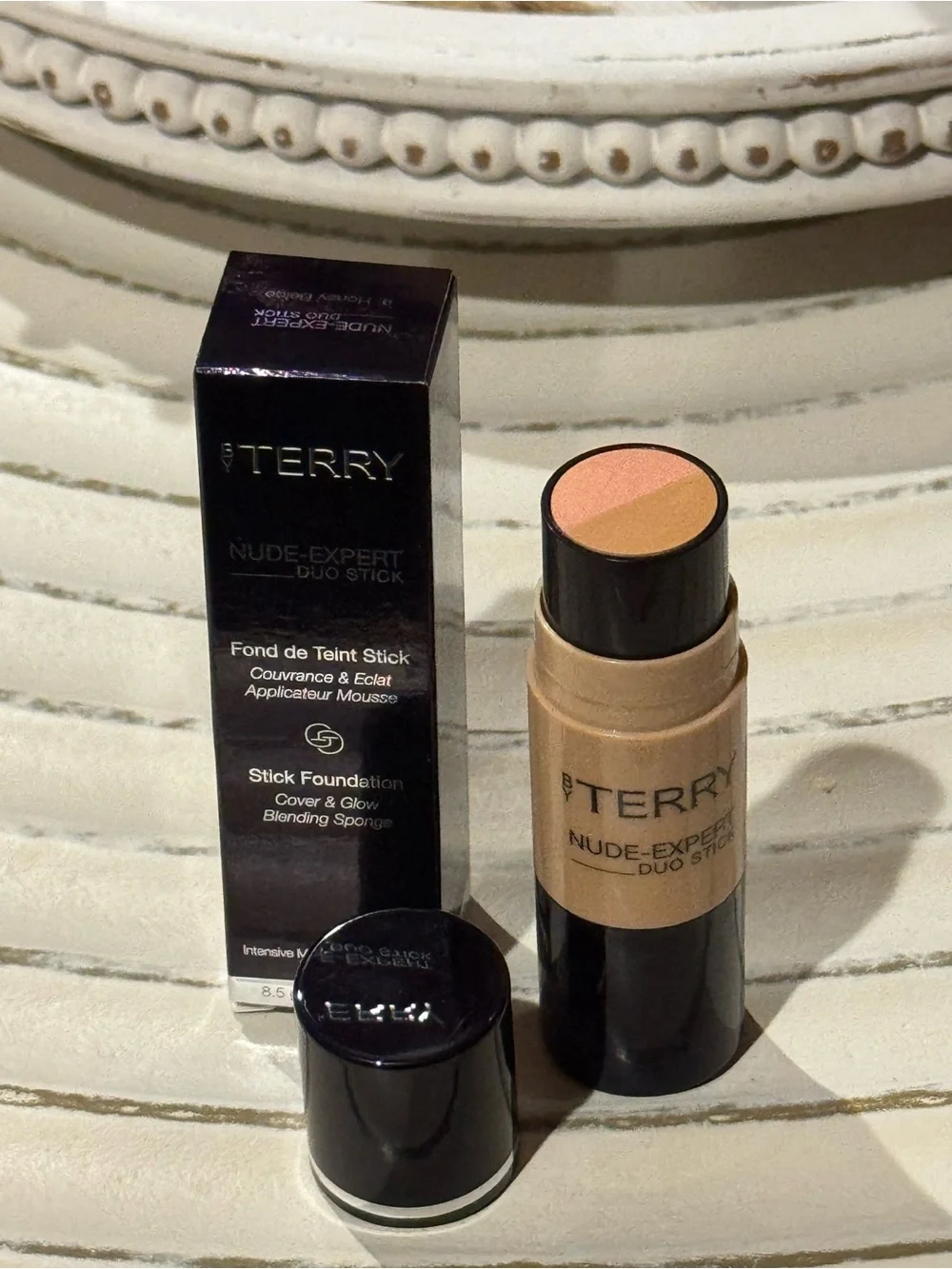 NIB By TERRY Nude Expert Duo Stick Honey Beige #9